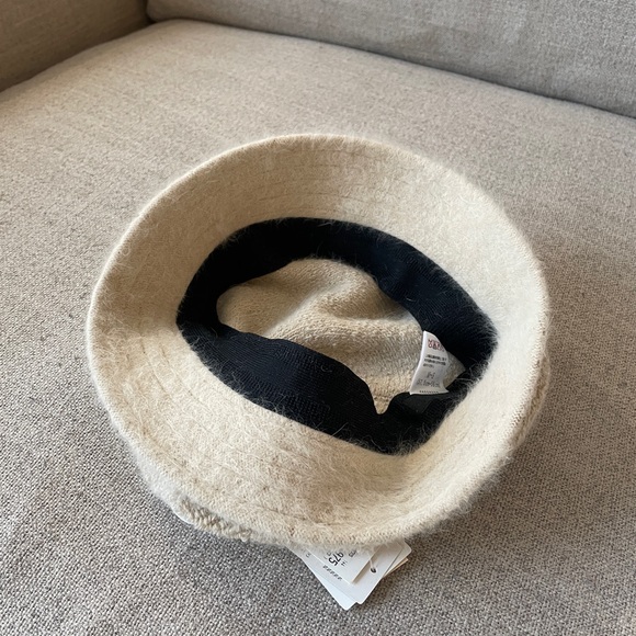 Anna Sui Cream Floral Embellished Hat - Picture 5 of 5